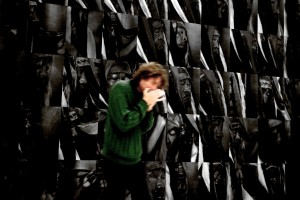 Jonatan Sersam improvising at Moderna Museet