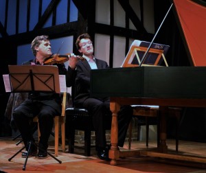 Playing Purcell's 'Sefauchi's Farewell' as an encore. Riverhouse Barn. Photo Malene Skaerved